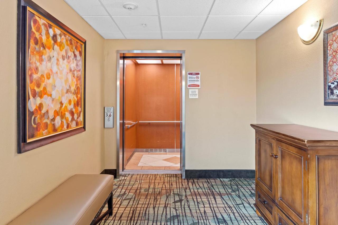 1 Bedroom 3 Miles From Springs Hs307 Appartement